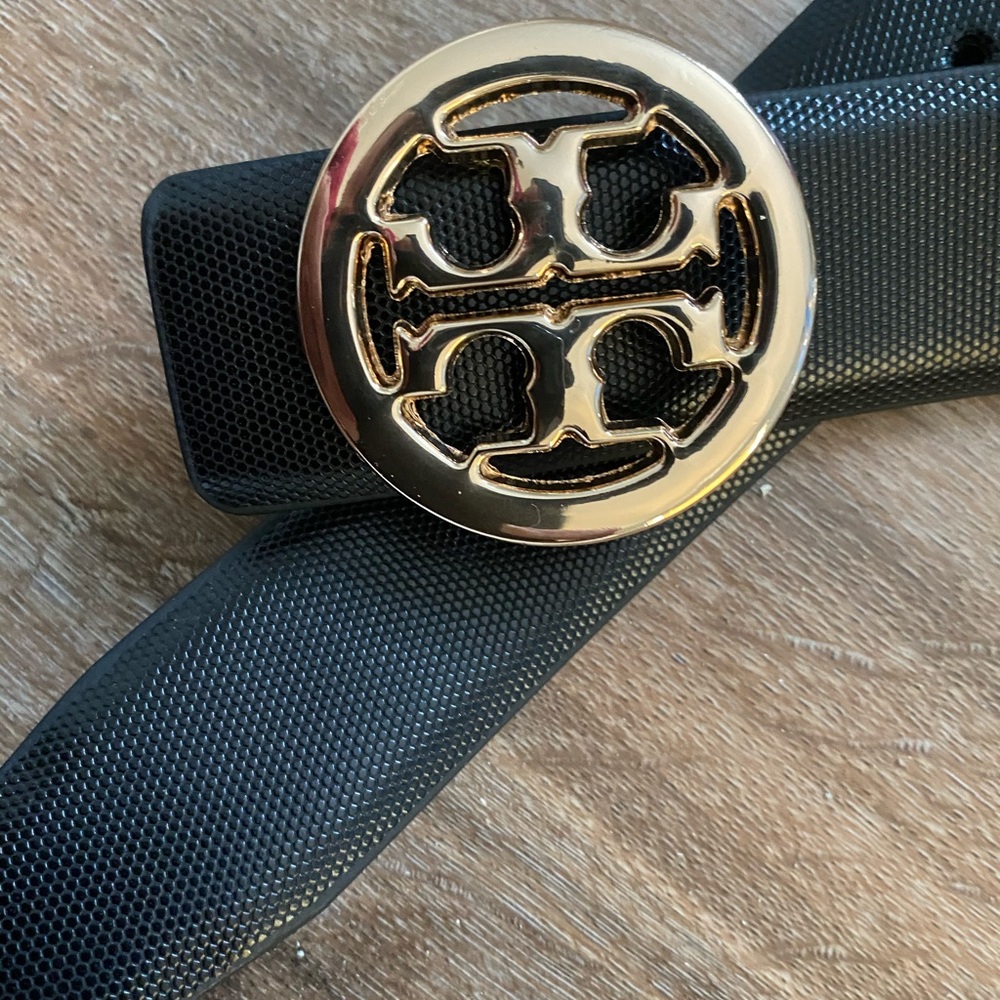 Tory Burch belt